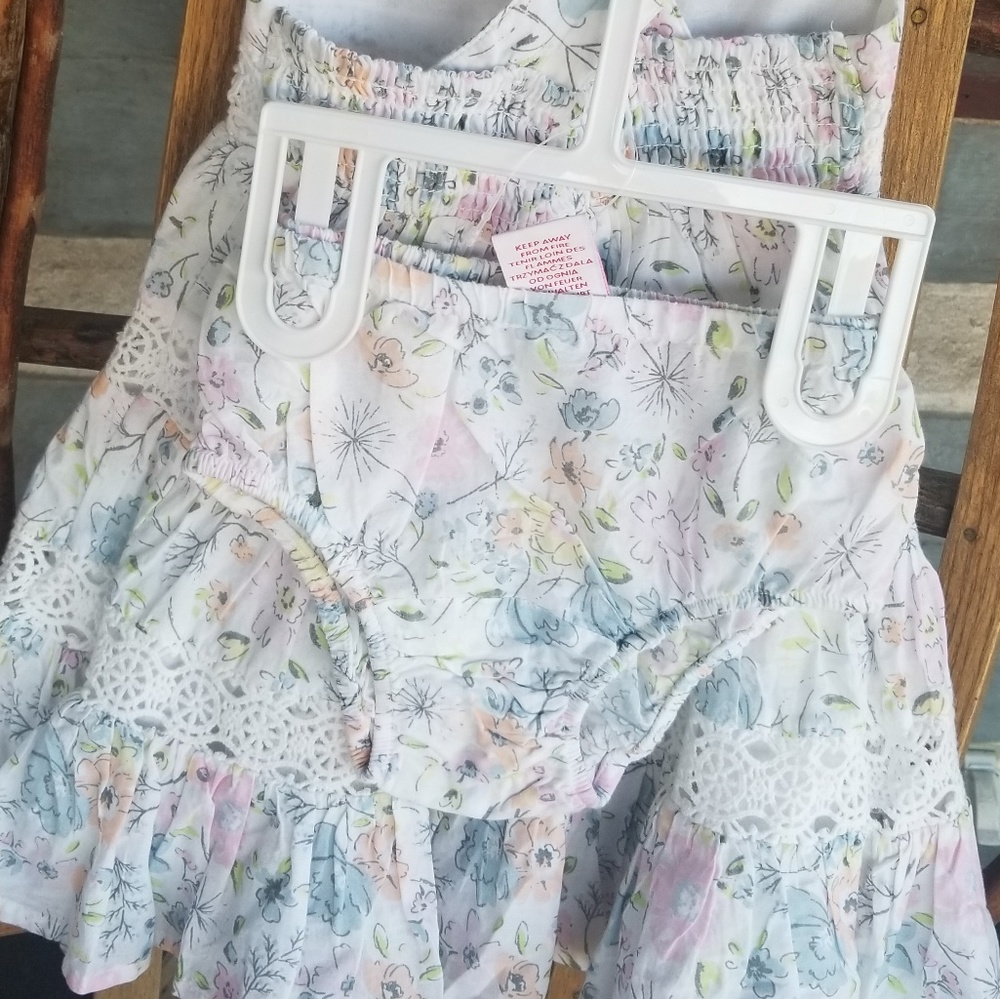 🌺NWT WHITE FLOWER  DRESS - Picture 4 of 8